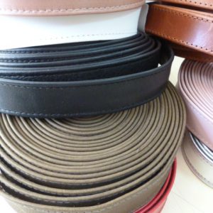 ΛΟΥΡΙ ΠΛΑΚΕ ΔΕΡΜΑΤΙΝΟ 20mm